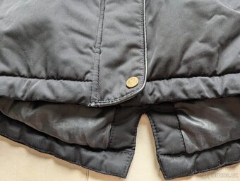 Zimní kabátek Next  vel.122 - 9