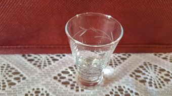 STARÉ SKLO - soubor 4 kusů - 9