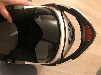 Jiekai helmet - Vyklapeci helma se sluneční clonou - 9