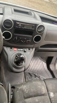 Citroën Berlingo, Citroen Berlingo 1,6 2010 - 9
