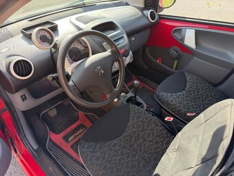 PEUGEOT 107,1.0 benzín 50kW, 43000KM,1majitel - 9