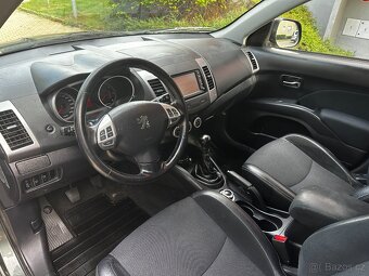 Peugeot 4007 2.2 HDi 4x4 SUV 7 míst Kůže Navi Tažné 2 tuny - 9