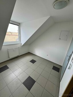 Pronájem bytu 1+kk, 30 m² – Brno, Husovice, ul. Dačického - 9