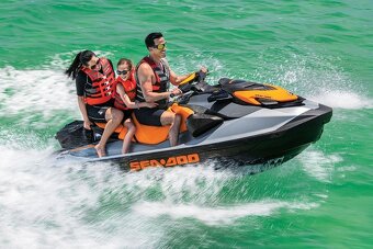 Prodám komfortní vodní skútr SEA DOO GTI 170 SE + AUDIO BRP - 9