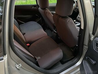 PEUGEOT 308 1.4i Kombi 2011 190.000km Udržovány stav - 9