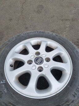 195/65 R15 celoroční pneu, disky Volvo v40 - 9
