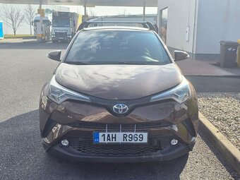 Toyota C-HR 2017 1.8 hybrid - 9