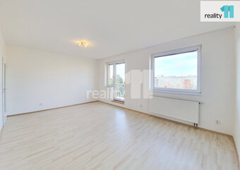 Pronájem bytu 3+kk/T/G, 123 m2, nezařízený, cihla, Praha 8 - - 9