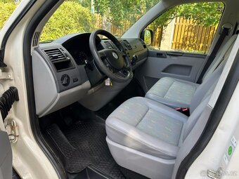Volkswagen Transporter 2.5Tdi 96kw 9-míst - 9