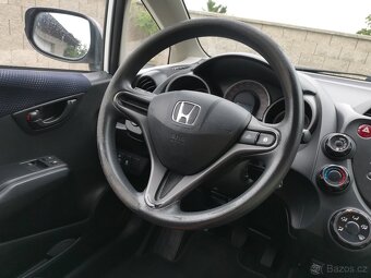 Honda Jazz 1.2i VTEC 66kw - 121996km - PEKNY STAV - 9