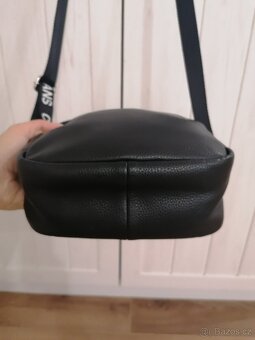 Crossbody kabelka Calvin Klein - 9