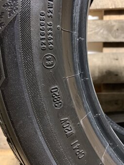 2ks 225/60/17 Barum/2020/103V/zimní pneu 6.8m - 9