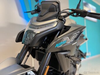 CF MOTO 125 NK - 9
