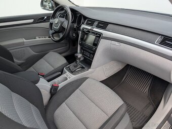 Škoda Superb Combi 2.0 TDI / 103 kW DSG Ambition - 9