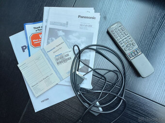 VHS kazety + 2x videorekorder zdarma + další - 9