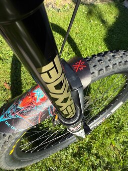 Trek Session E2 9.9 - 9