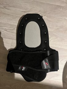 Dětské rukavice a páteřáky na moto - 9