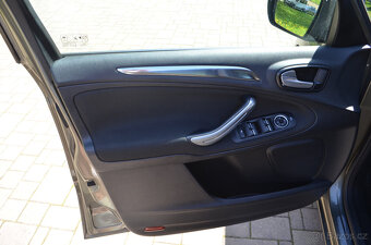 PRODÁM FORD GALAXY 2.0TDCI 120KW 2012 1.MAJITEL - 9