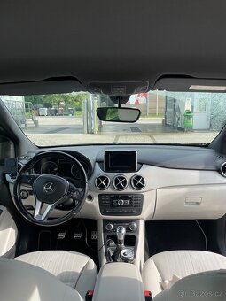 Mersedes Benz B180 - 9