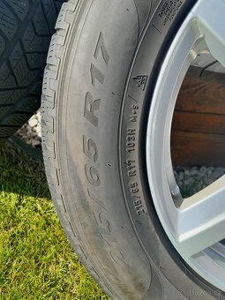 ALU kola 7,0Jx17 H2 ET45, PIRELLI 215/65 R17 103 H M+S - 9