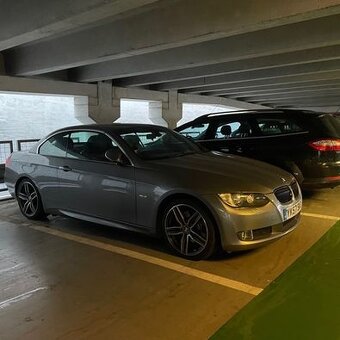 BMW 325i e93 convertible right hand drive - 9