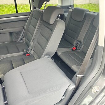 VW Touran 1.4 TSI TEAM, 7 míst dovoz Švýcarsko - 9