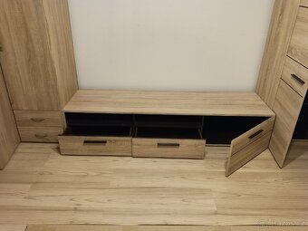 Nábytková stěna - 9