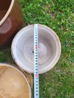 Staré kameninové nádoby - 9