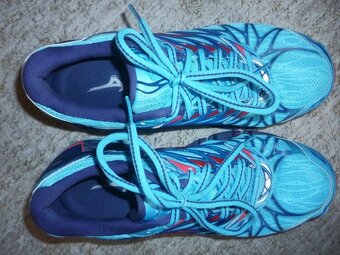 MIZUNO  - běž.boty - 9