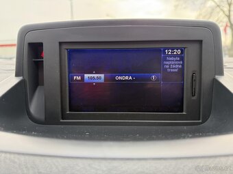 Renault Fluence 1.6i ,  81 kW benzín, 2010 - 9