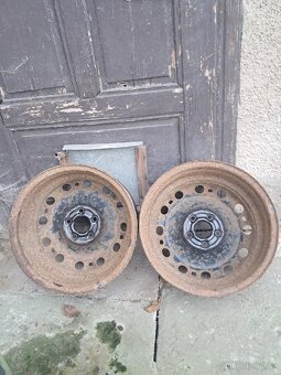 Škoda Fabia (Roomster) plecháče 6Jx15 - 9