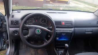 Škoda Octavia 1 - 9