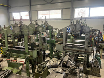 72. Hydraulický montážní lis CDM 80 - 9