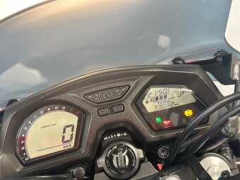 Honda CB 650F - 9