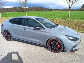 Hyundai i30 N PERFORMANCE - 9