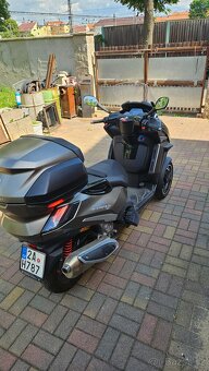 PEUGEOT Metropolis SW 400 - 9