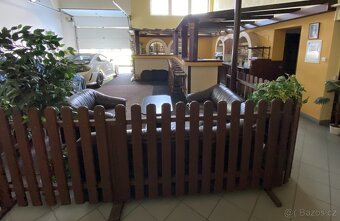 Prodám velmi pěkný dřevěný bar z masivu - 9