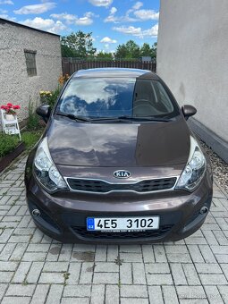 🟤 Kia Rio 1.2 CVVT 62 kW Comfort | 2012 | Najeto 122 000 km - 9