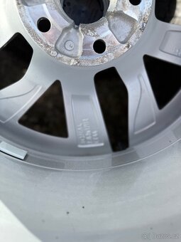 Alu kola Škoda 5x112 R17 včetně pneu Continental 205/55/17 - 9