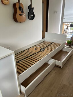 Postel se šuplíky 80x200 - 9