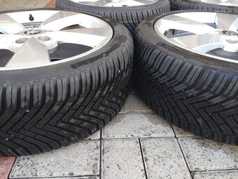 Prodám Alu kola 7Jx17H2 + celoroční (zimní) pneu Continental - 9