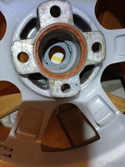 Alu kolo 6,5Jx16H2 ET26 - 9