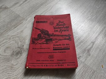 2 X PŘÍRUČKA REIBERT,WEHRMACHT A FLAK - 9