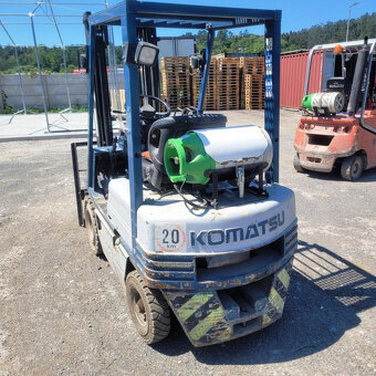 VZV BT 1,5 , Komatsu 1,5T ,LINDE  1,6,2,0   LPG - 9