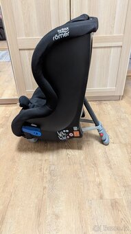 Protisměrná autosedačka Britax Romer Max Way - 9