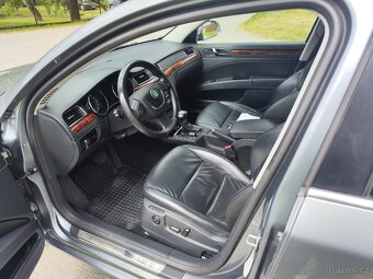 Škoda Superb 2.0 TDi 125kw DSG - 9