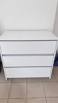 Prodám dětský komod - 9