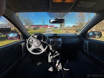 Daihatsu Terios 1.5i 77kW, 4x4, SUV, Manual, Klima, Nová STK - 9