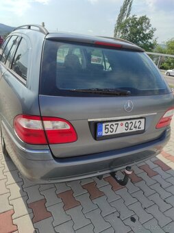 Mercedes e w211 320 Cdi 4-Matic - 9