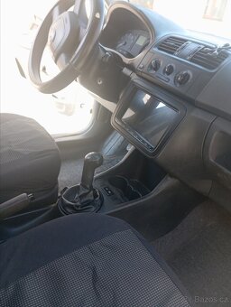 Prodám škoda Roomster praktik - 9